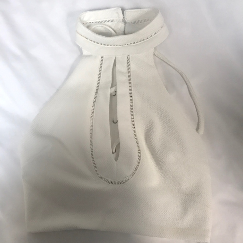 White lace crop top (M)
